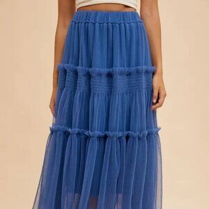 ✨NWT Annie Wear Tulle Tiered Midi Skirt